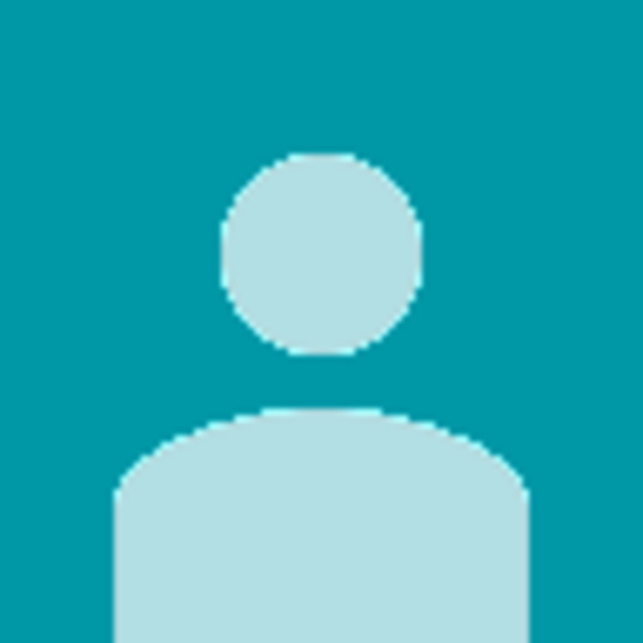 Meet your Posher, Sandra - Picture 1 of 1